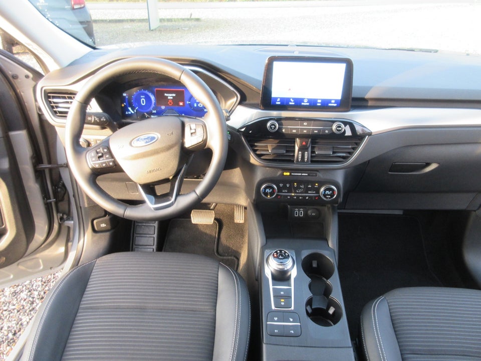 Ford Kuga 2,5 HEV ST-Line X CVT 5d