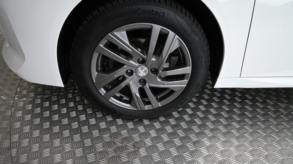 Peugeot 208 1,2 PureTech 75 Active Limited 5d