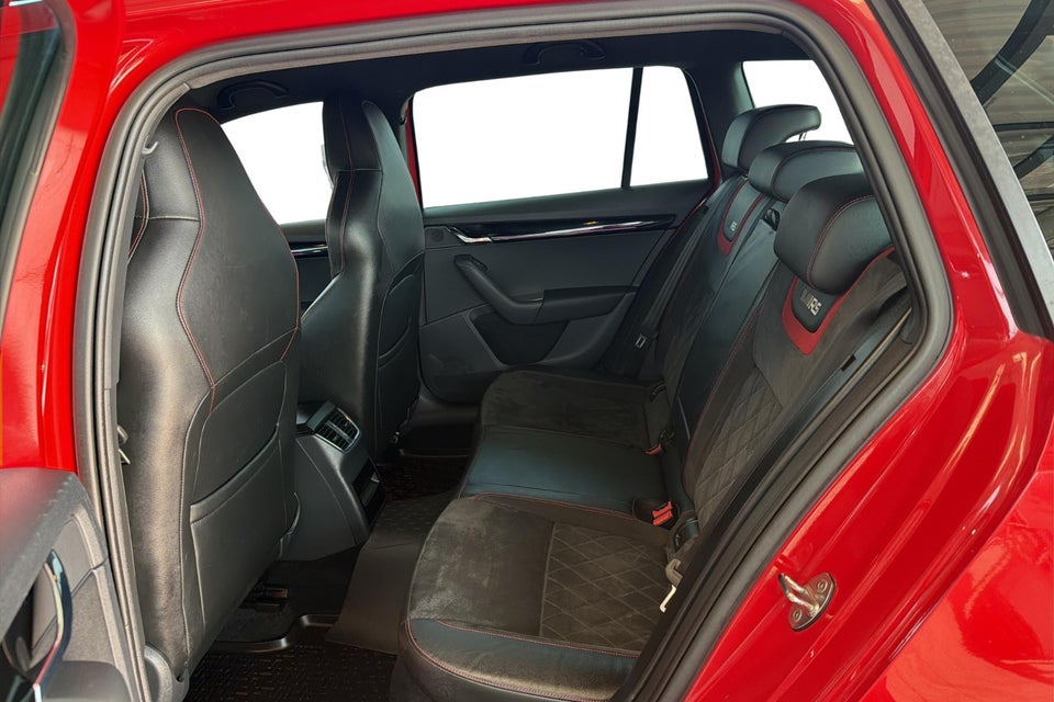 Skoda Octavia 2,0 TSi 245 RS Combi DSG 5d