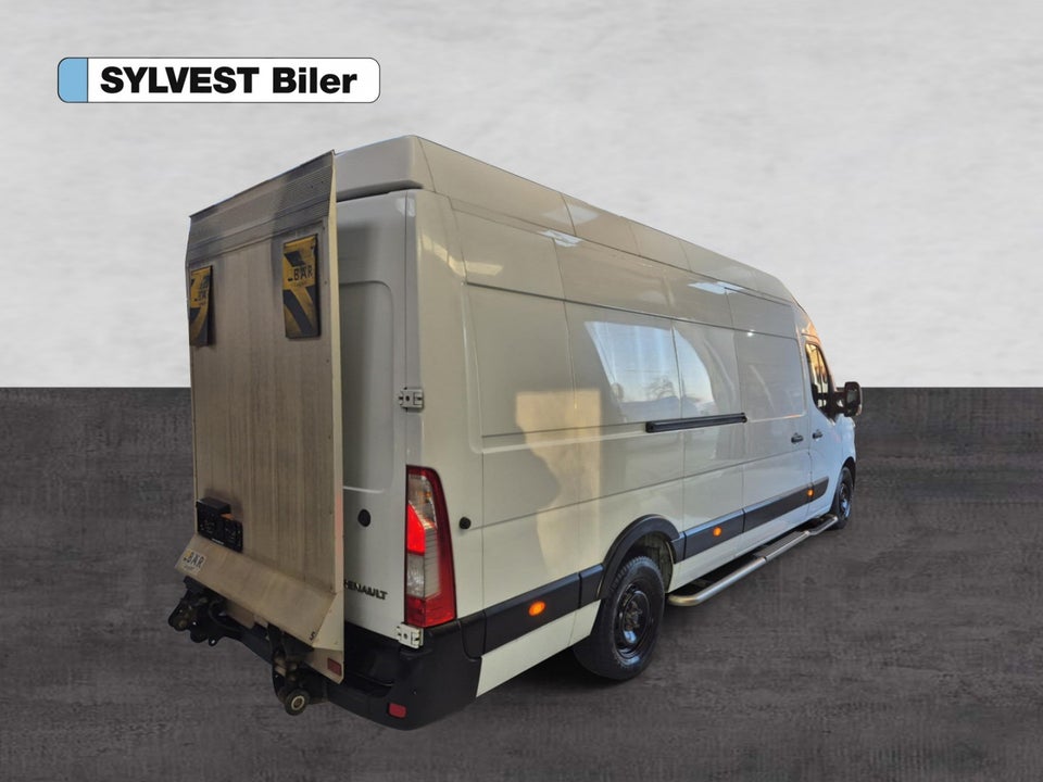Renault Master IV T45 2,3 dCi 145 L3H3 Kassevogn RWD