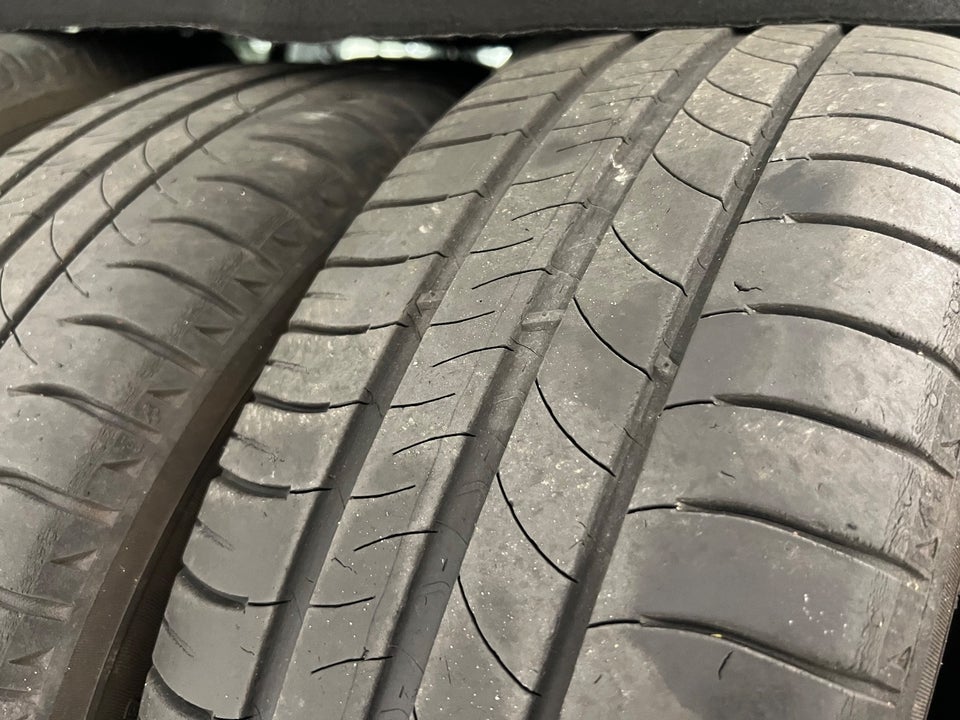 Peugeot 208 1,6 BlueHDi 100 Desire Sky 5d