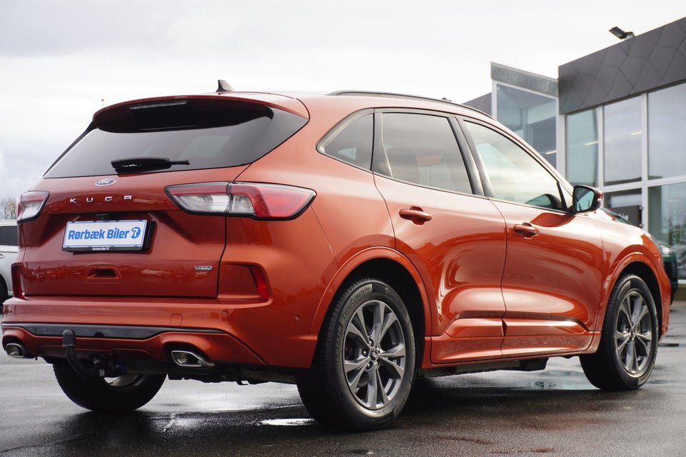 Ford Kuga 2,5 PHEV ST-Line CVT 5d
