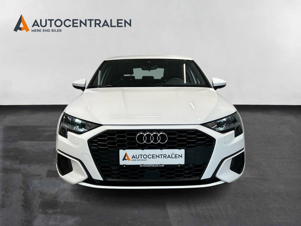 Audi A3 40 TFSi e Sportback S-tr. 5d