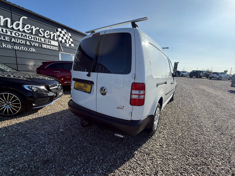 VW Caddy Maxi 1,6 TDi 102 BMT Van 4d