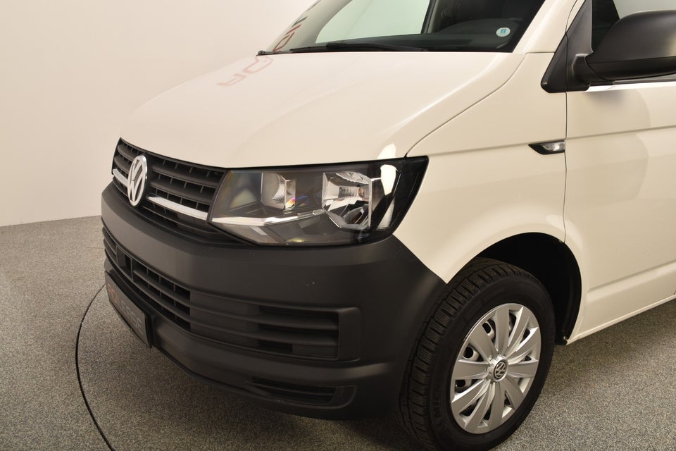 VW Transporter 2,0 TDi 150 Kassevogn 4Motion lang