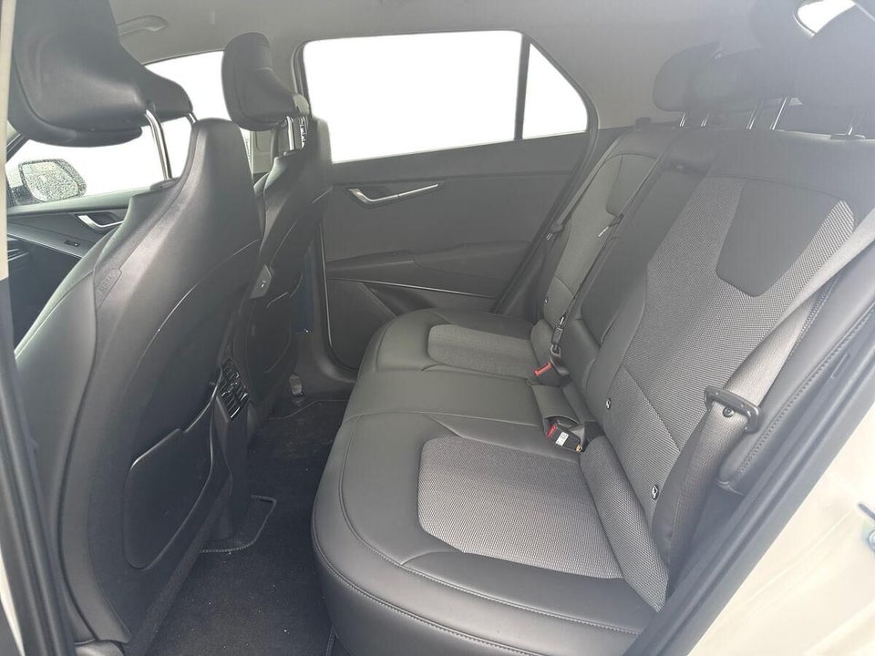 Kia Niro 64 EV Prestige 5d