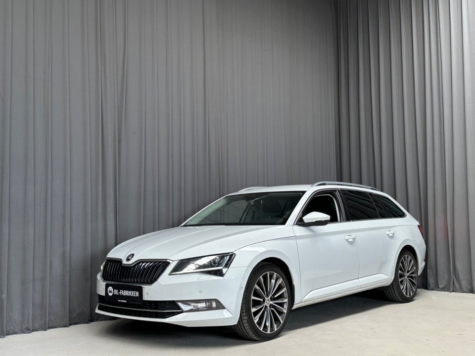 Skoda Superb 2,0 TDi 150 Style Combi DSG 5d