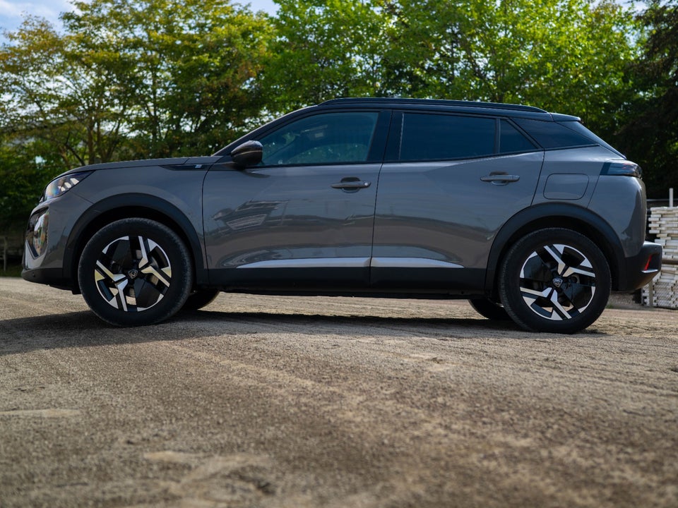Peugeot e-2008 54 GT 5d