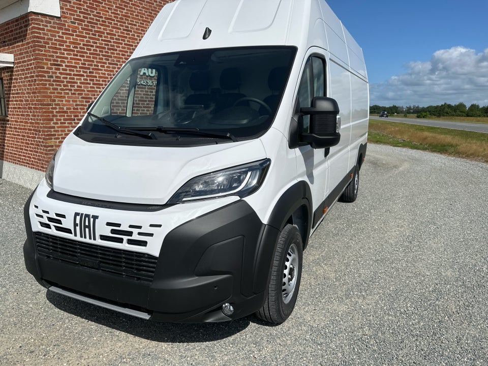 Fiat E-Ducato 42 Maxi 110 L4H3 Pro Kassevogn