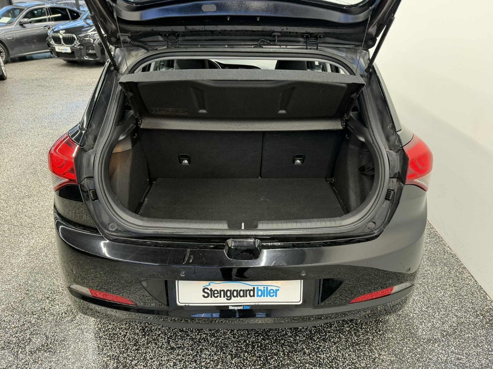 Hyundai i20 1,25 Trend 5d