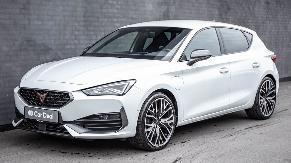 Cupra Leon 1,4 eHybrid DSG 5d