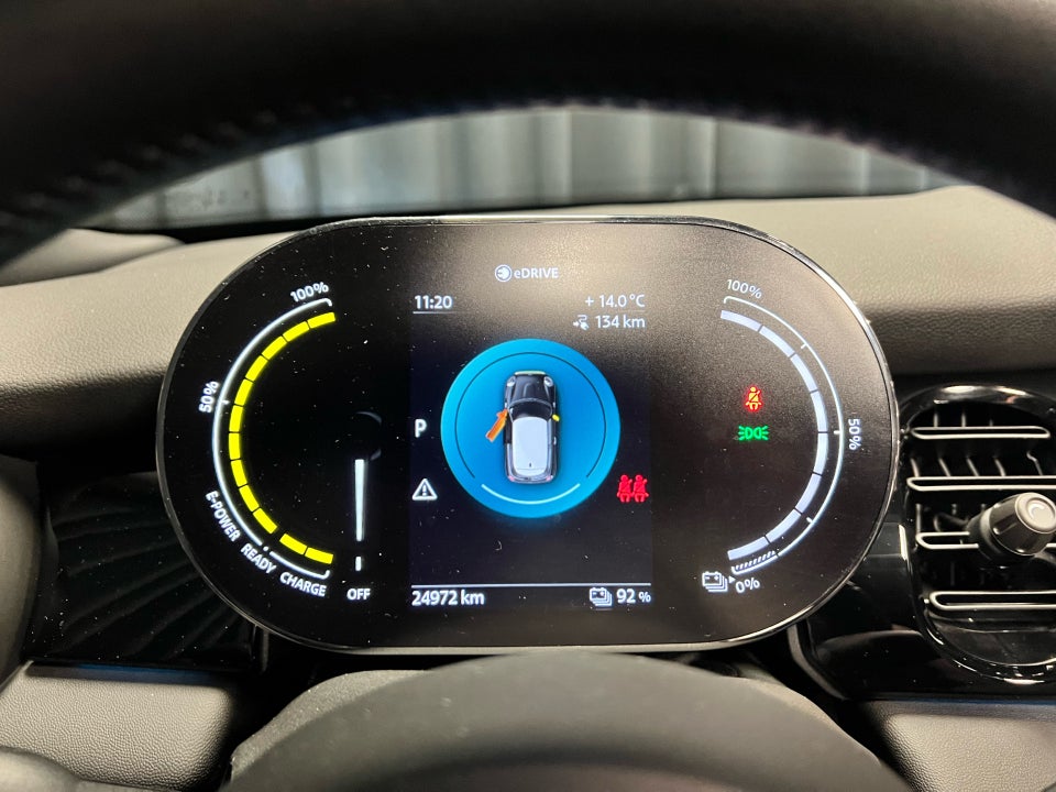 MINI Cooper SE Classic Trim 3d