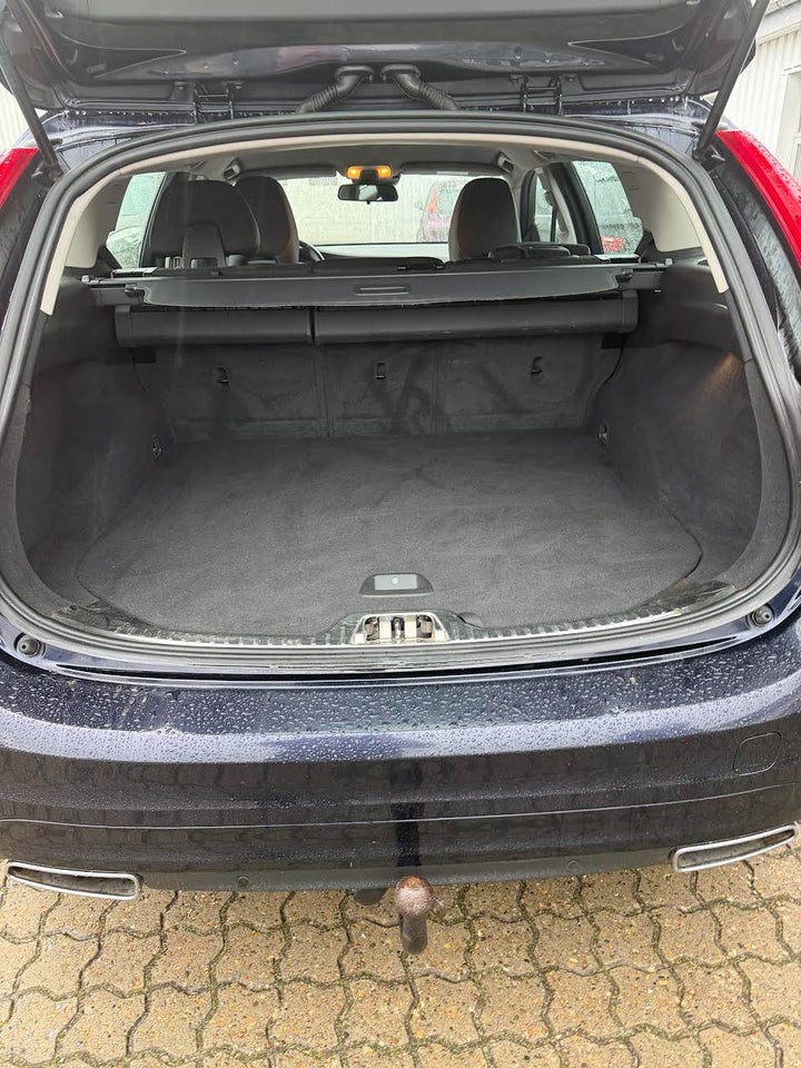 Volvo V60 2,0 D4 190 Momentum 5d