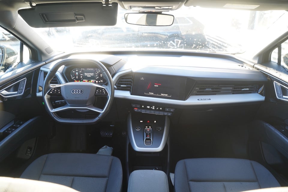 Audi Q4 e-tron 40 S-line Sportback 5d