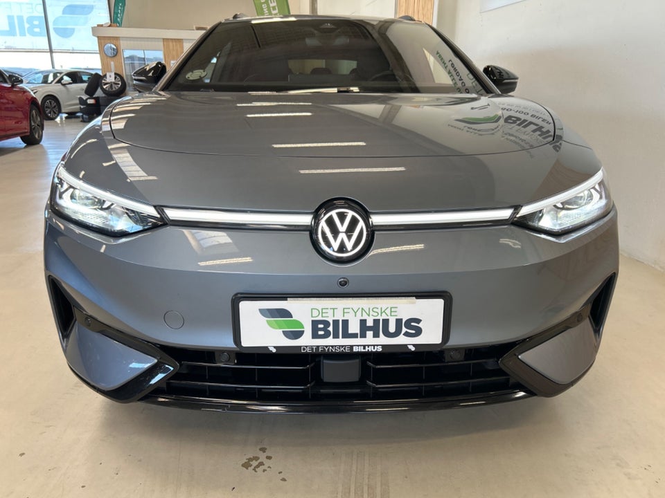 VW ID.7 77 Style Tourer 5d