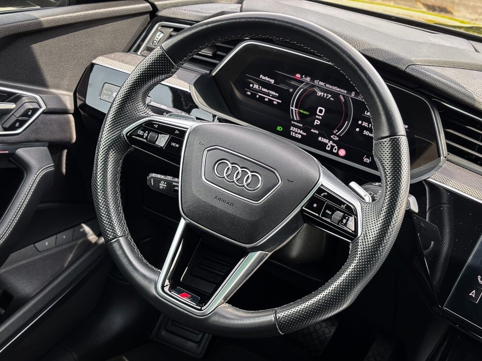 Audi e-tron S Sportback quattro 5d