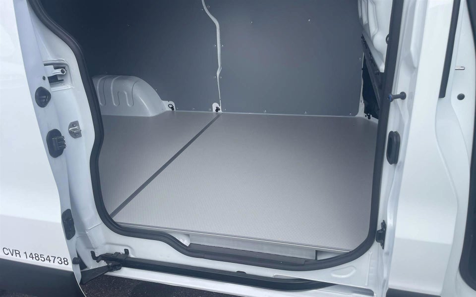 Nissan Primastar 2,0 dCi 150 L2H1 Tekna DCT Van