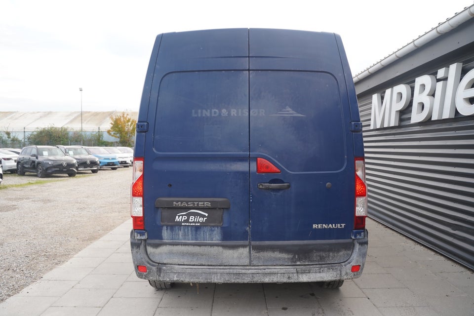 Renault Master III T33 2,3 dCi 130 L2H2 Kassevogn