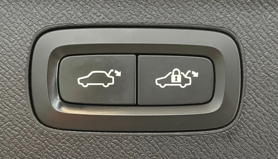 Volvo XC90 2,0 T8 407 Inscription aut. AWD 7prs 5d