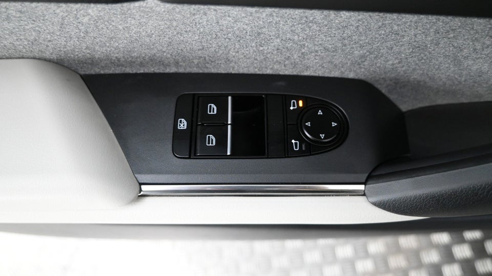 Mazda MX-30 0,8 e-SkyActiv R-EV Prime-Line 5d