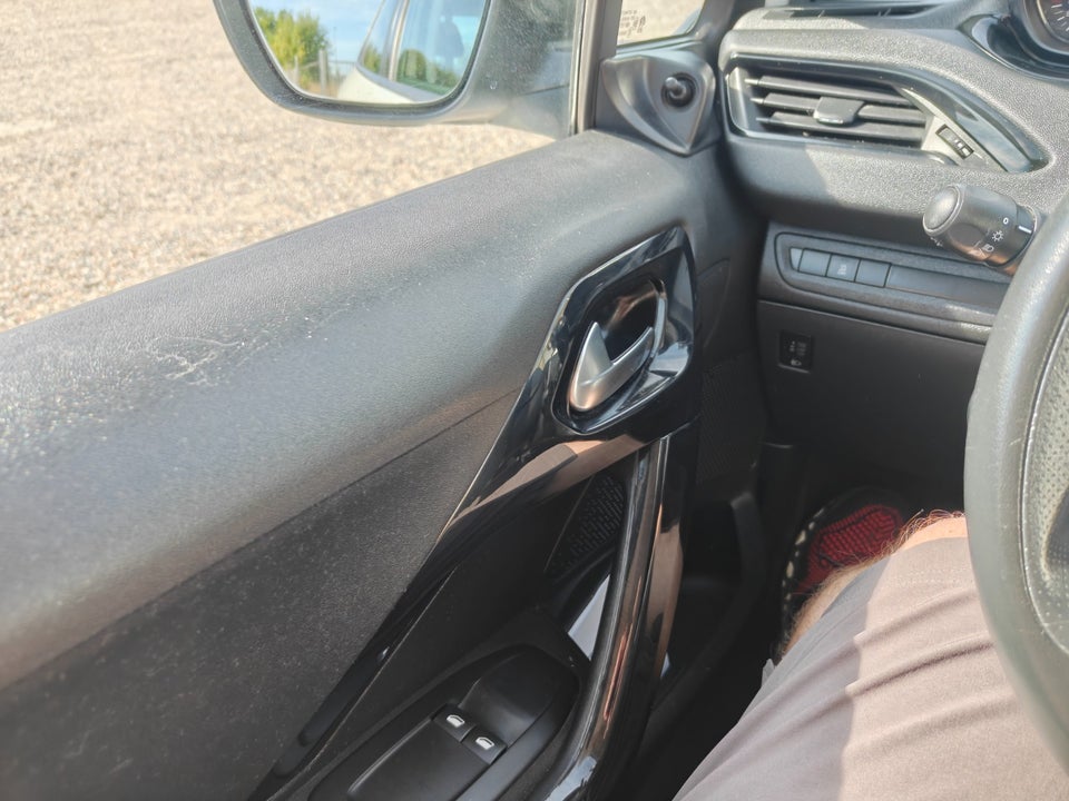 Peugeot 208 1,0 VTi Access Air 5d