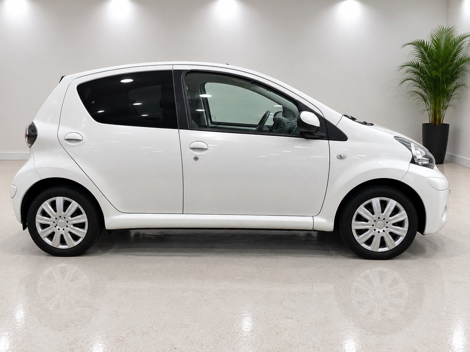 Toyota Aygo 1,0 VVT-i T1 5d