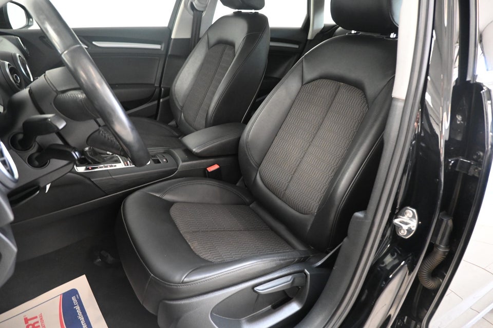 Audi A3 1,4 TFSi 150 Ambiente Sportback S-tr. 5d