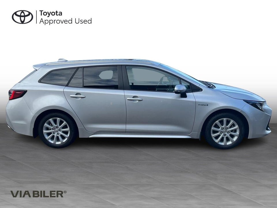 Toyota Corolla 1,8 Hybrid H3 Smart Touring Sports MDS 5d