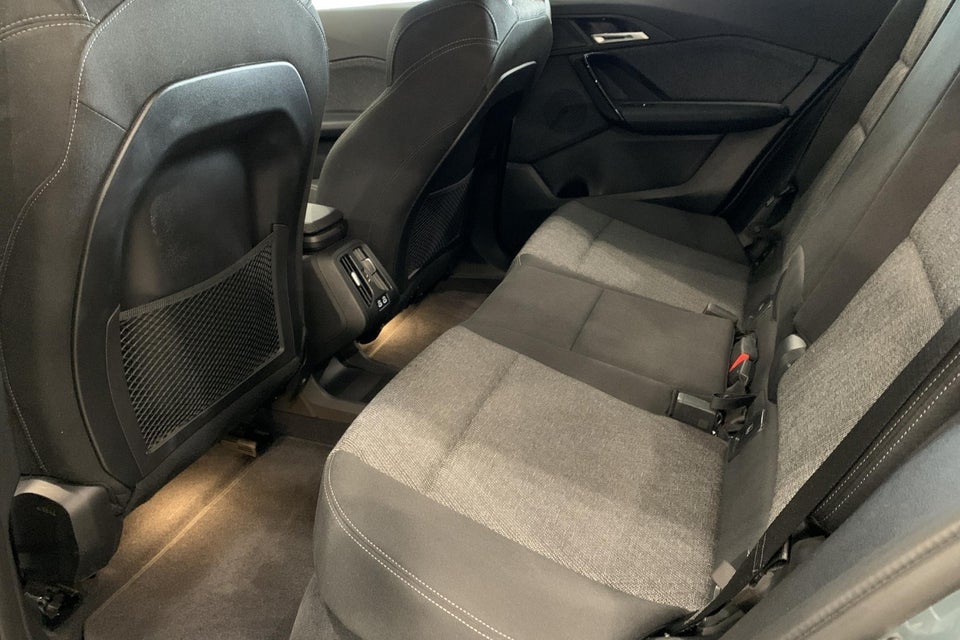 BMW iX2 eDrive20 5d
