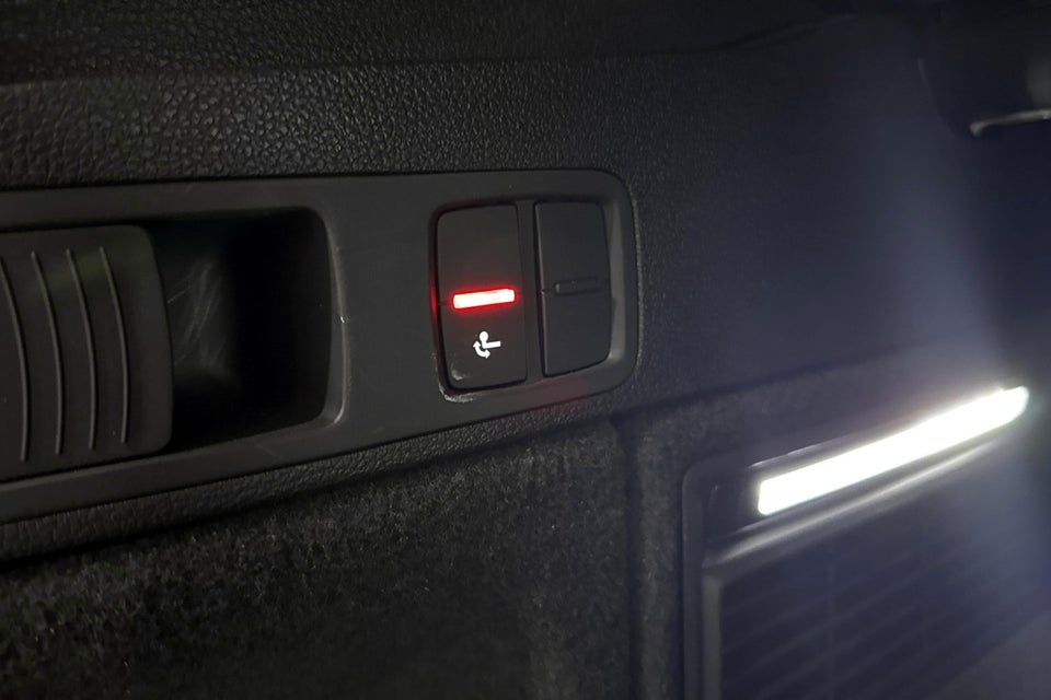 Audi Q5 55 TFSi e S-line quattro S-tr. 5d