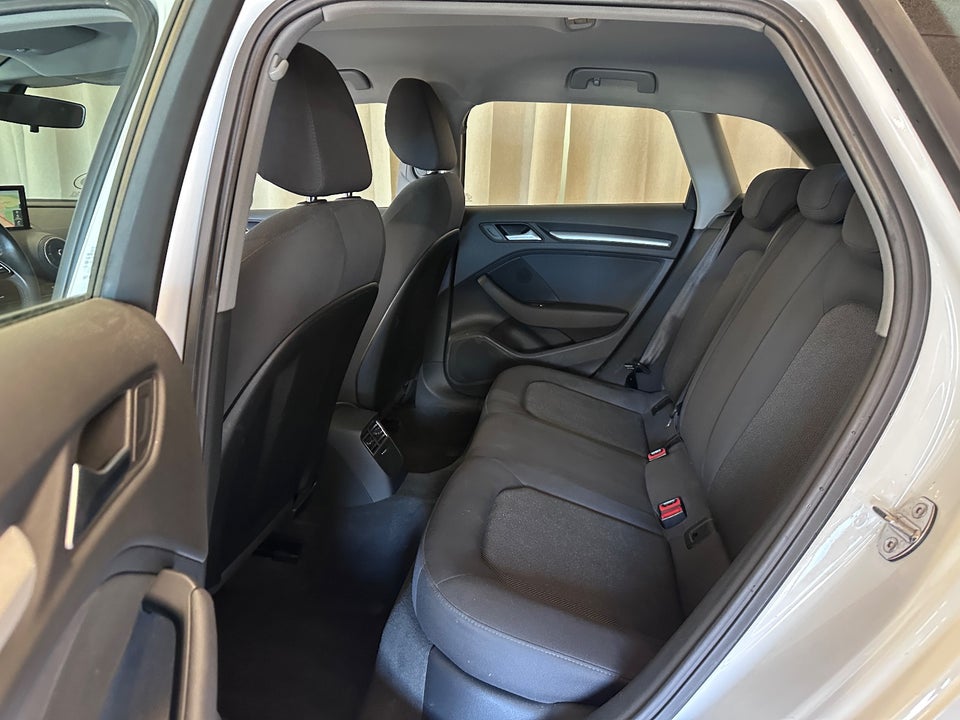 Audi A3 1,4 e-tron Sportback S-tr. 5d