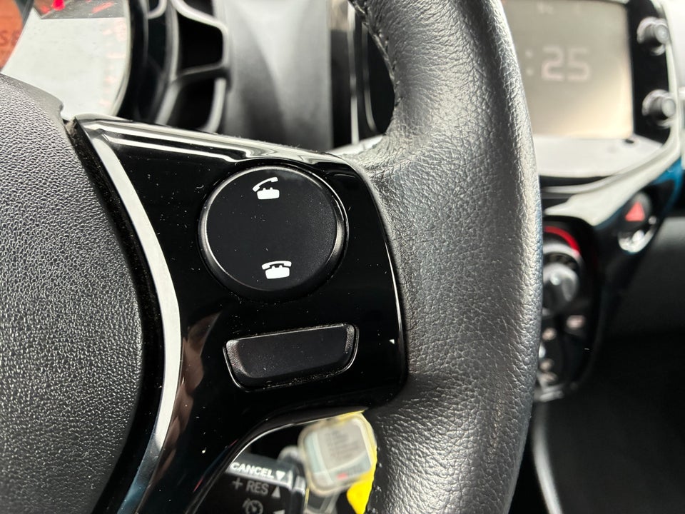 Toyota Aygo 1,0 VVT-i x-cite 5d