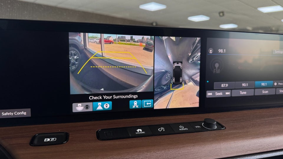 Honda e Advance 5d