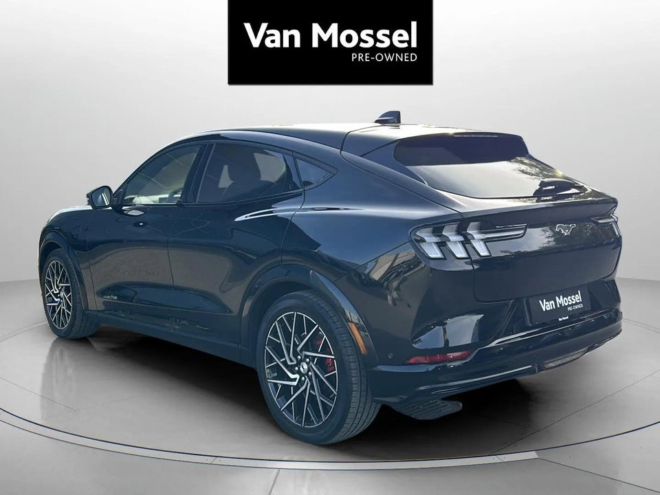 Ford Mustang Mach-E 75 Standard Range AWD 5d