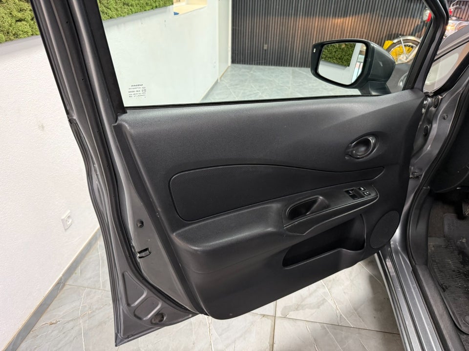 Nissan Note 1,2 Visia 5d