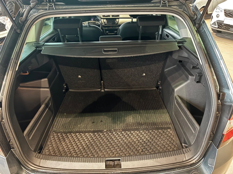 Skoda Fabia 1,0 TSi 110 Style Combi DSG 5d