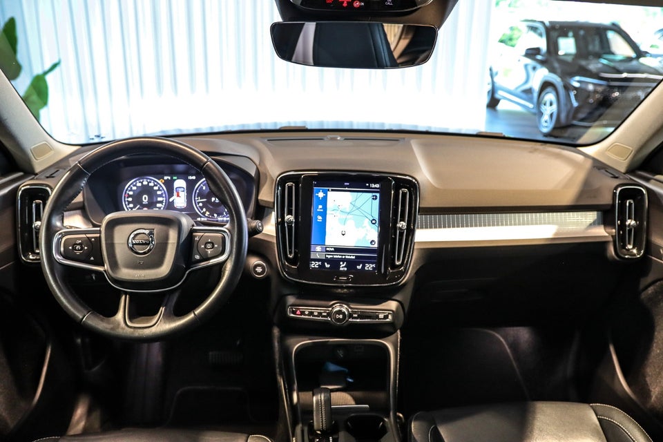 Volvo XC40 2,0 D3 150 Momentum aut. 5d