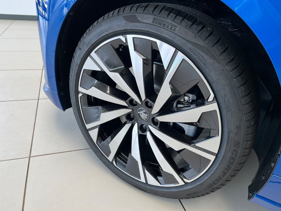 Skoda Enyaq 85 iV Sportline Advanced 5d