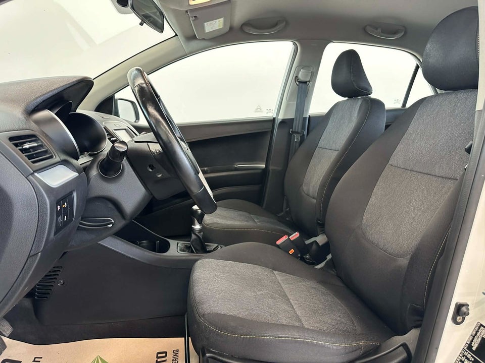 Kia Picanto 1,0 Attraction 5d