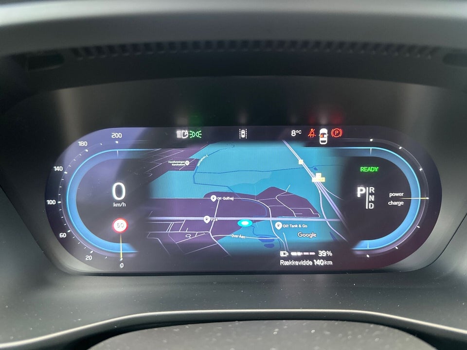 Volvo XC40 ReCharge Extended Range Plus 5d