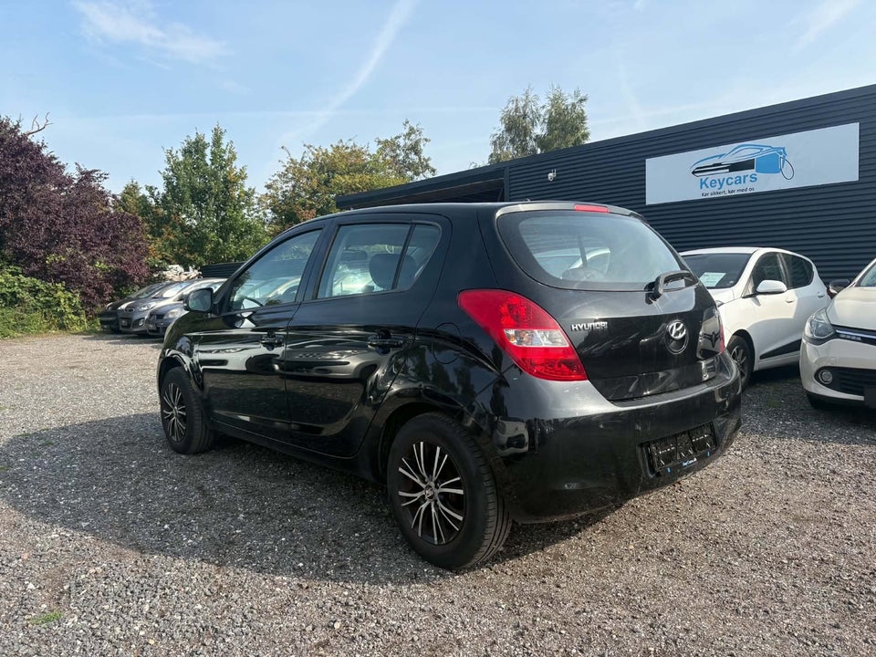 Hyundai i20 1,25 Classic 5d