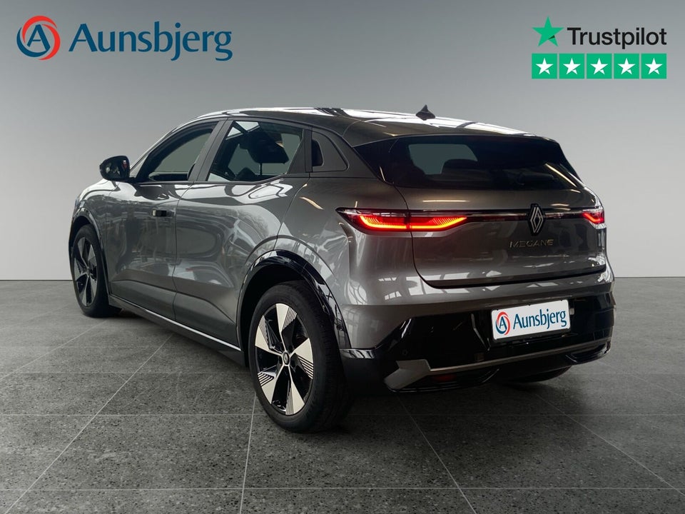 Renault Megane E-Tech 40 Equilibre 5d