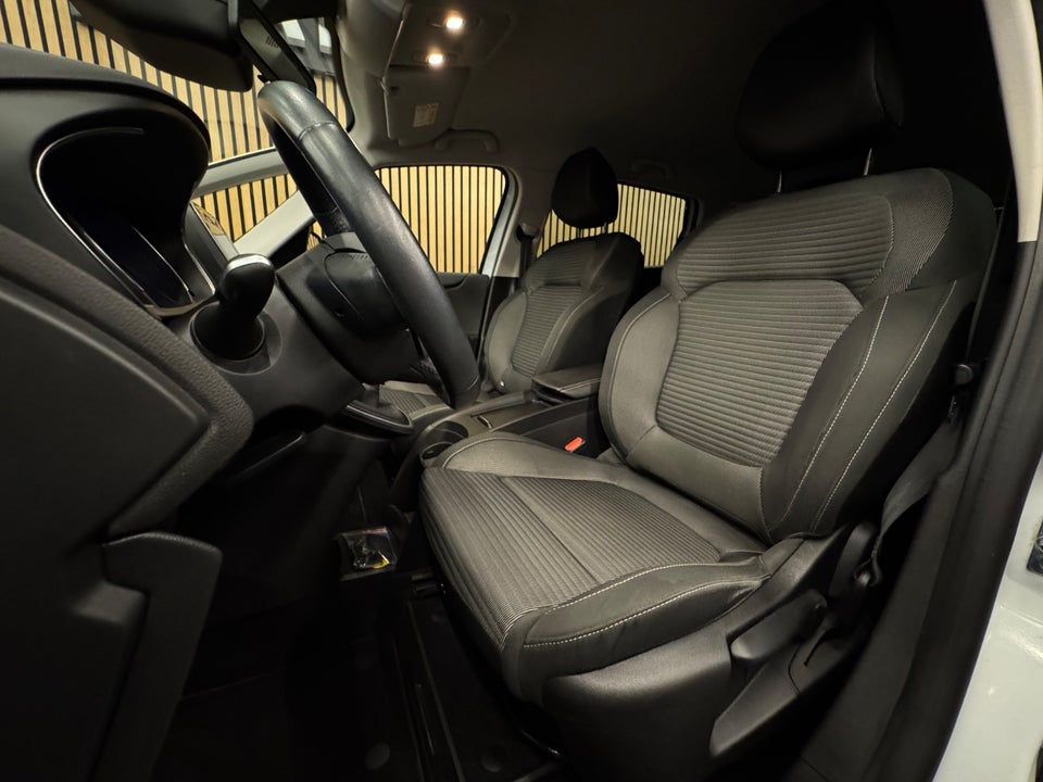 Renault Grand Scenic IV 1,2 TCe 130 Zen 7prs 5d