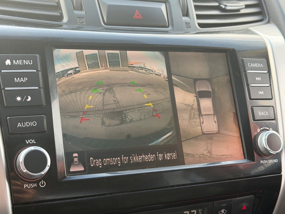 Nissan Navara 2,3 dCi 190 Db.Kab Tekna aut. 4d