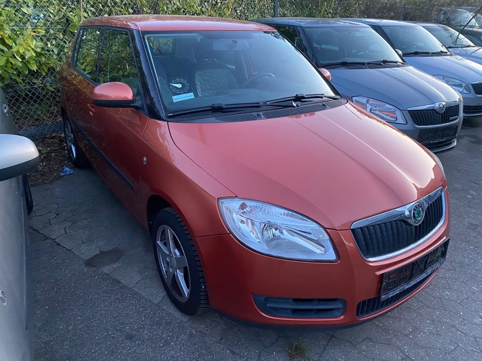 Skoda Fabia 1,4 16V Ambiente 5d