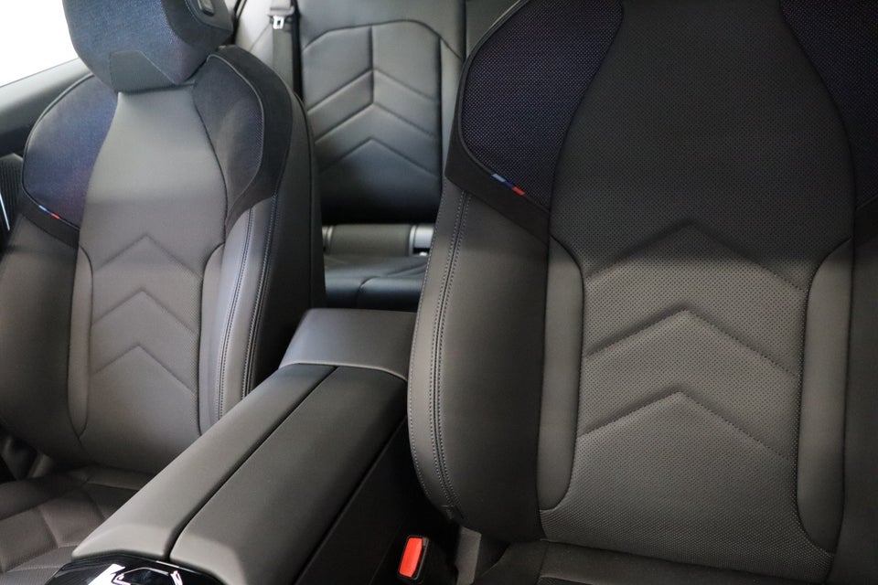 BMW i5 M60 M-Sport xDrive 4d