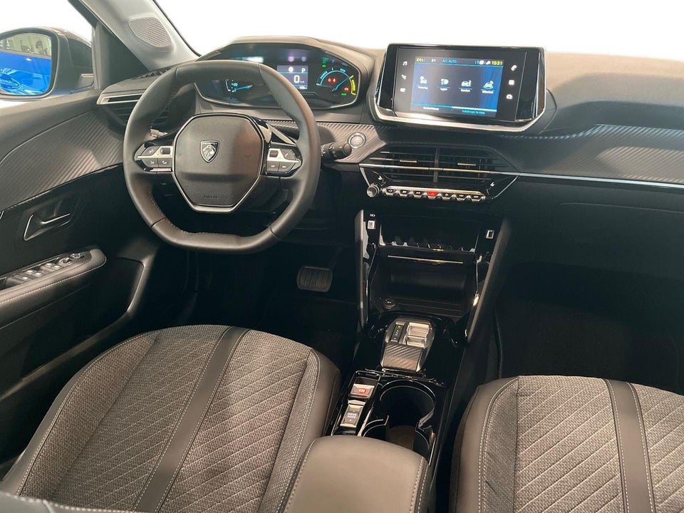 Peugeot e-208 50 Style 5d