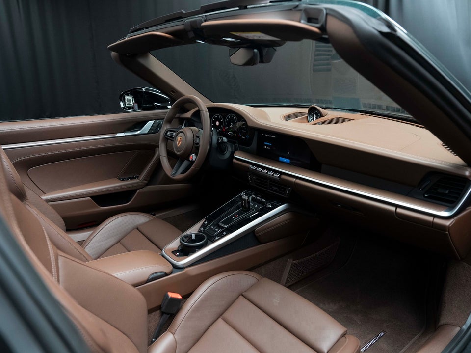 Porsche 911 Targa 4 GTS 3,6 PDK 2d