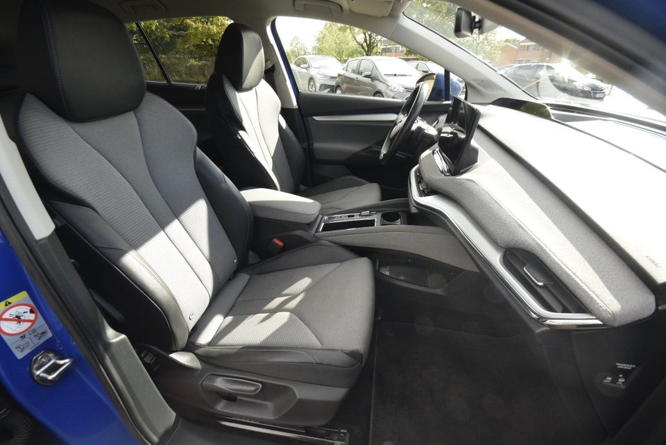 Skoda Enyaq 60 iV Loft 5d