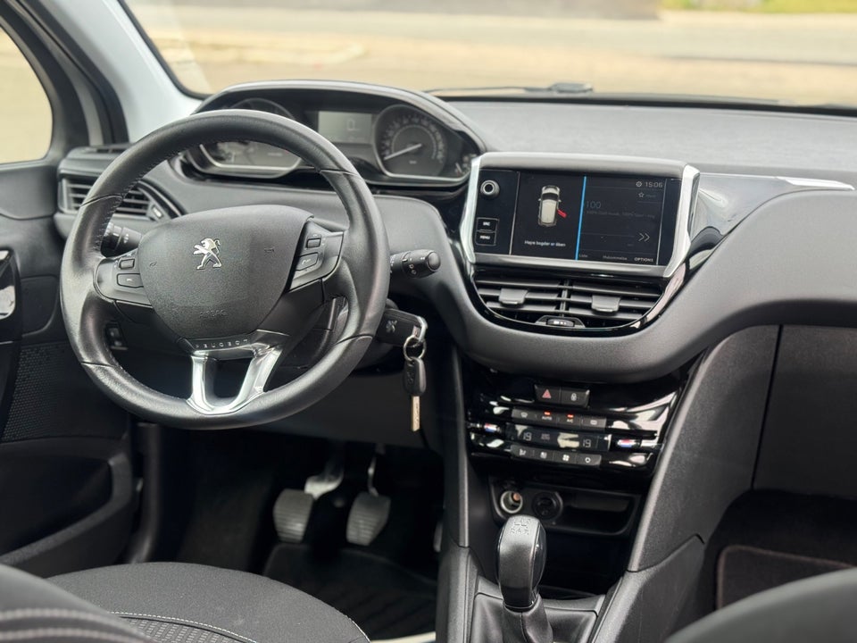 Peugeot 208 1,6 BlueHDi 100 Envy 5d